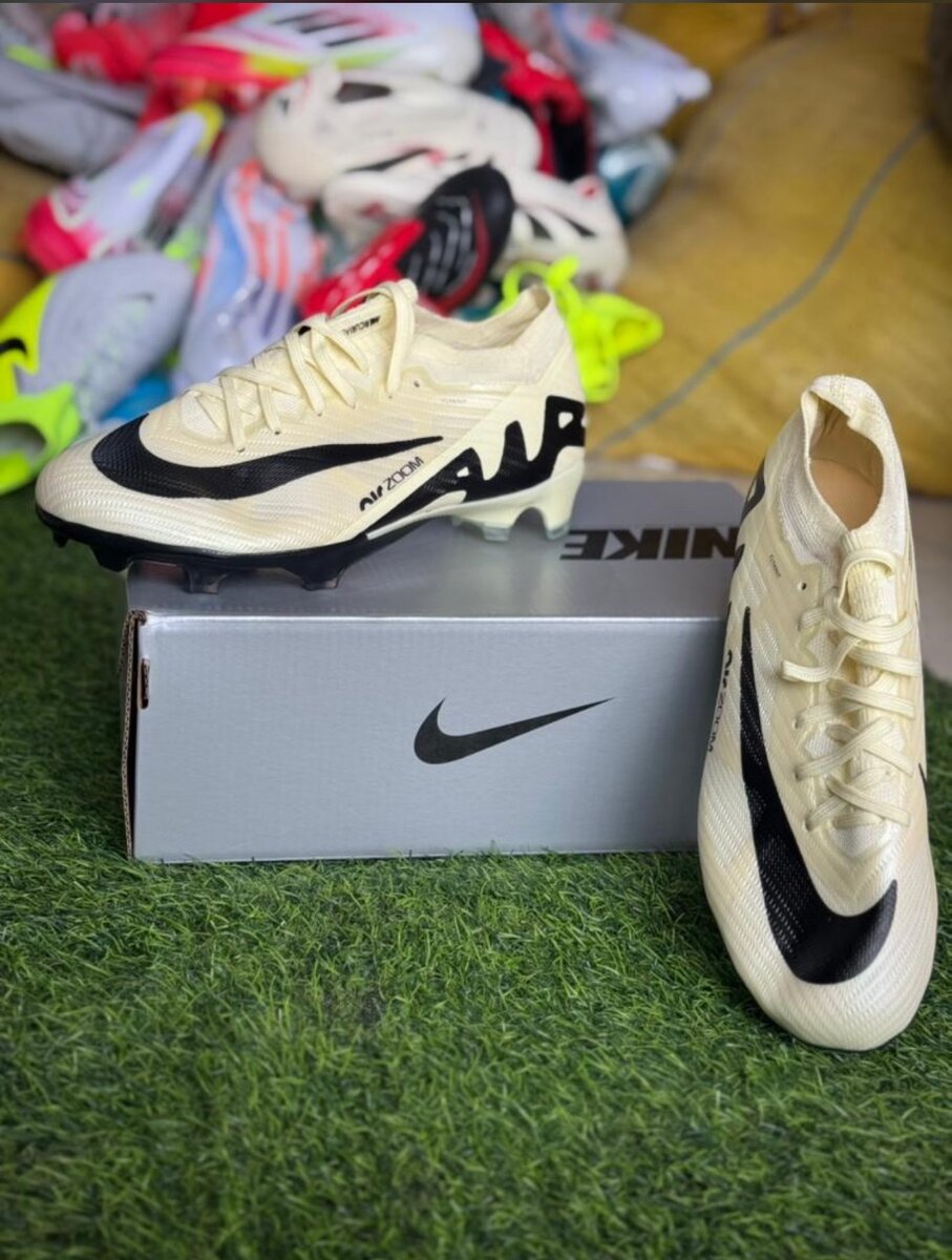 Original Nike Football boots