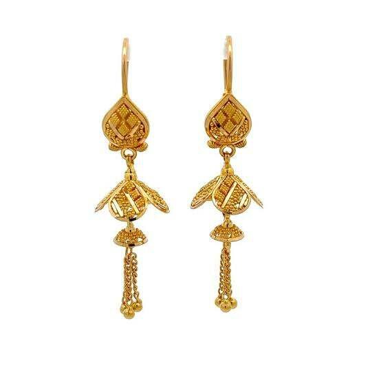Artificial earrings