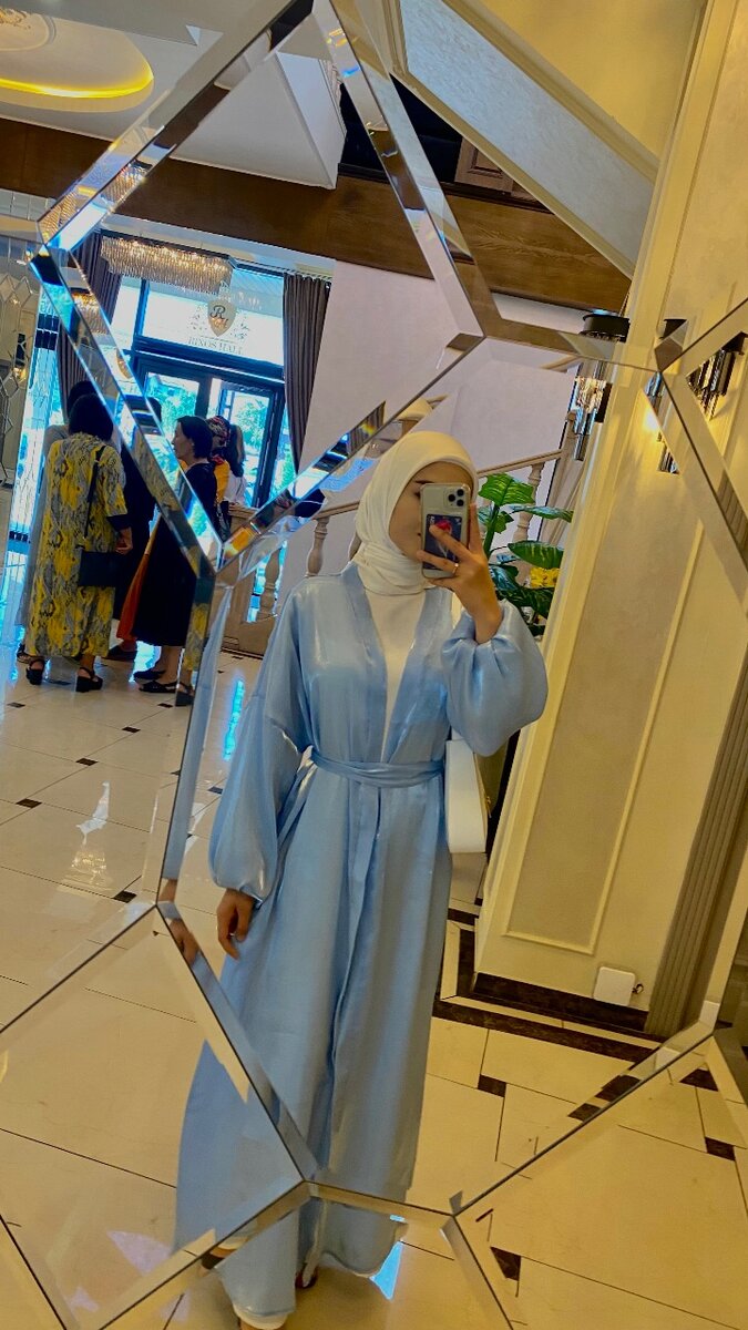 Абая из органзы с платьем