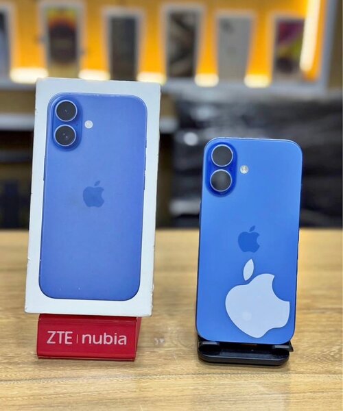 Apple iPhone 16 bleu