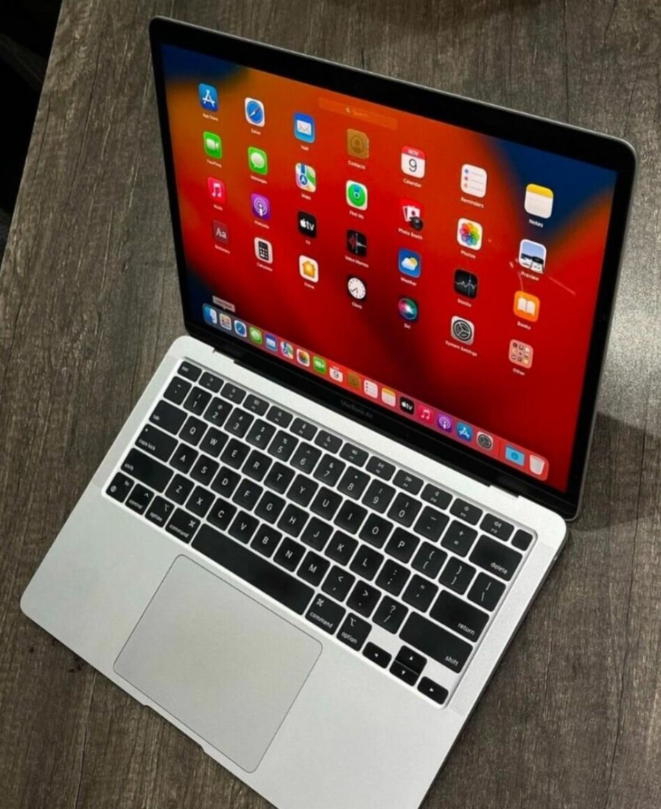 MacBook Air Retina 13''