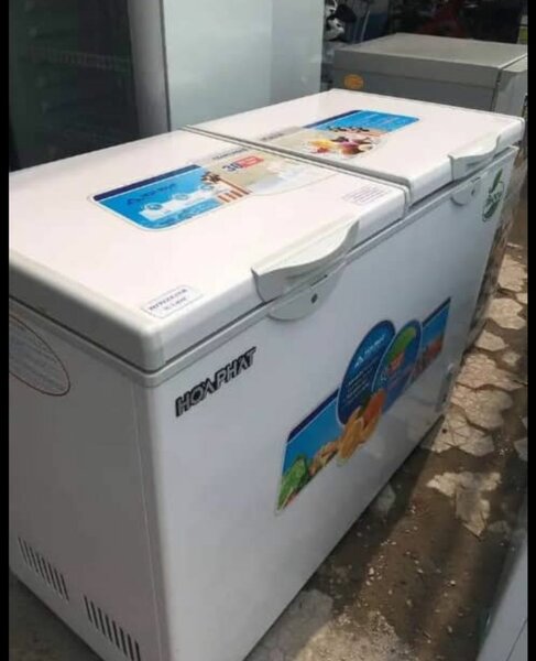 Congélateur commercial double