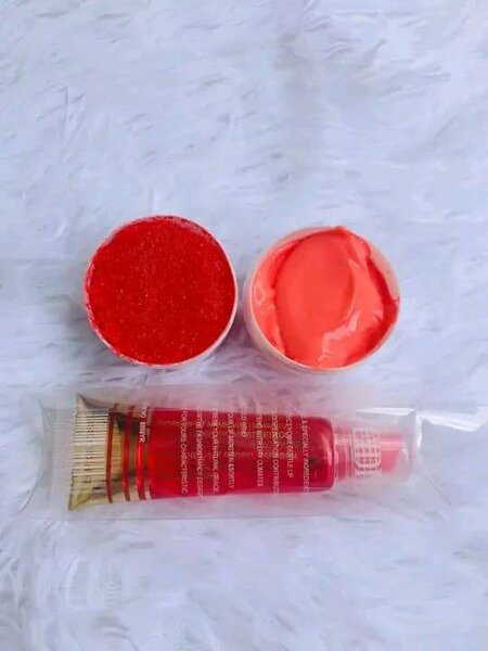 Ensemble de soins pour lèvres