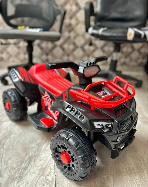 Quad électrique enfant rouge