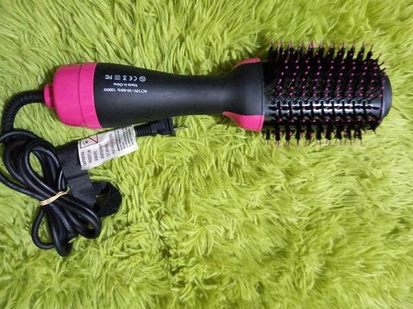 Brosse soufflante 3-en-1