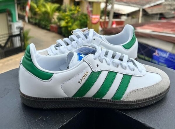 Adidas Samba