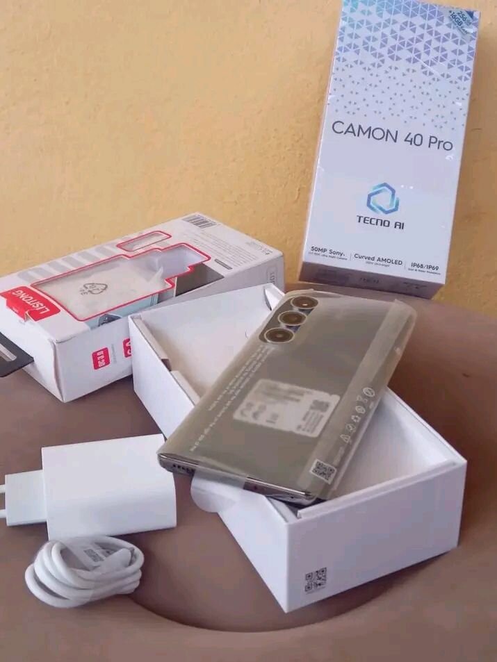 Tecno Camon 40 Pro Smartphone