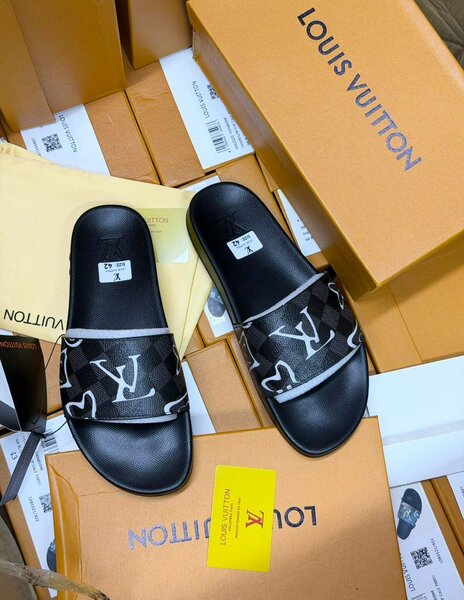 Claquettes Louis Vuitton Luxe