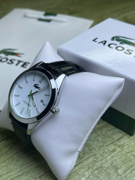 Montre Lacoste + Coffret