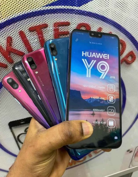 Huawei y9 2019 quasi neuf 256gigas 8gigas de ram