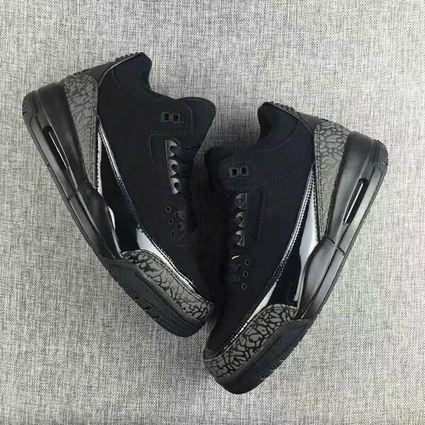 Air Jordan 3 black