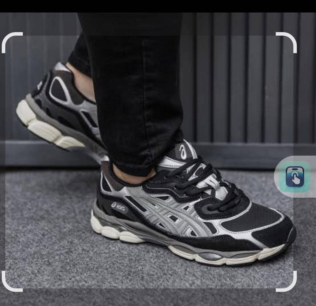 Chaussures de sport noires confortables