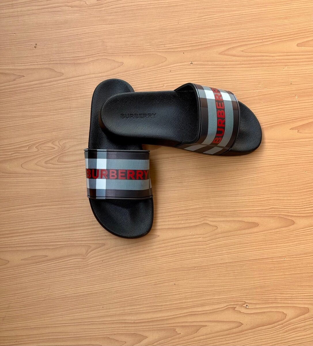 Burberry slides
