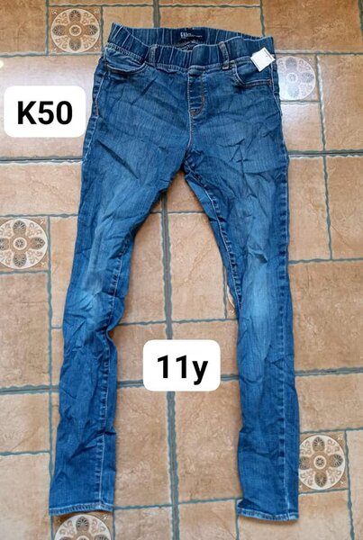 blue jeans with elastic band