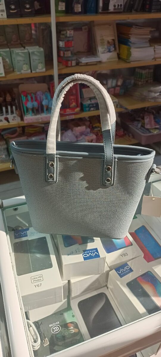 Sac à main femme en cuir synthétique
