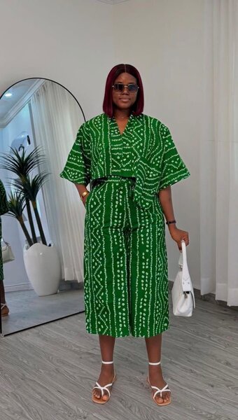 Pantalons larges en tissu imprimé