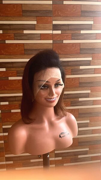 Perruque Carrée Pré-Customisée