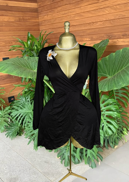 Robe Élegante en Soie Noire