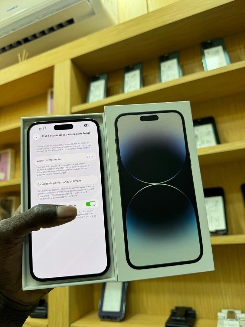 iPhone Pro Max Noir Débloqué