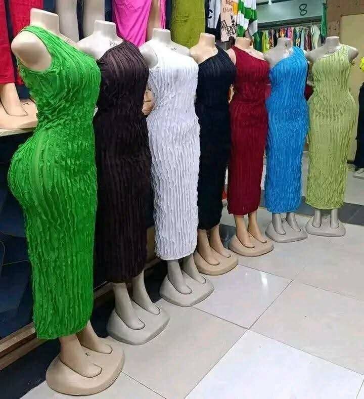 Robes élégantes et colorées