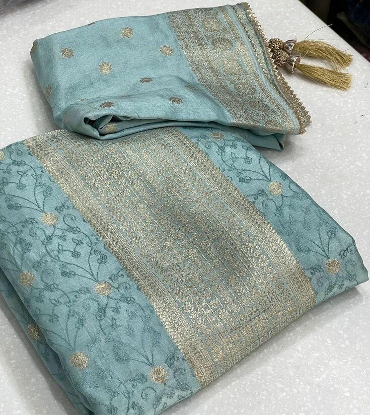 Organza 3 Peace Suit