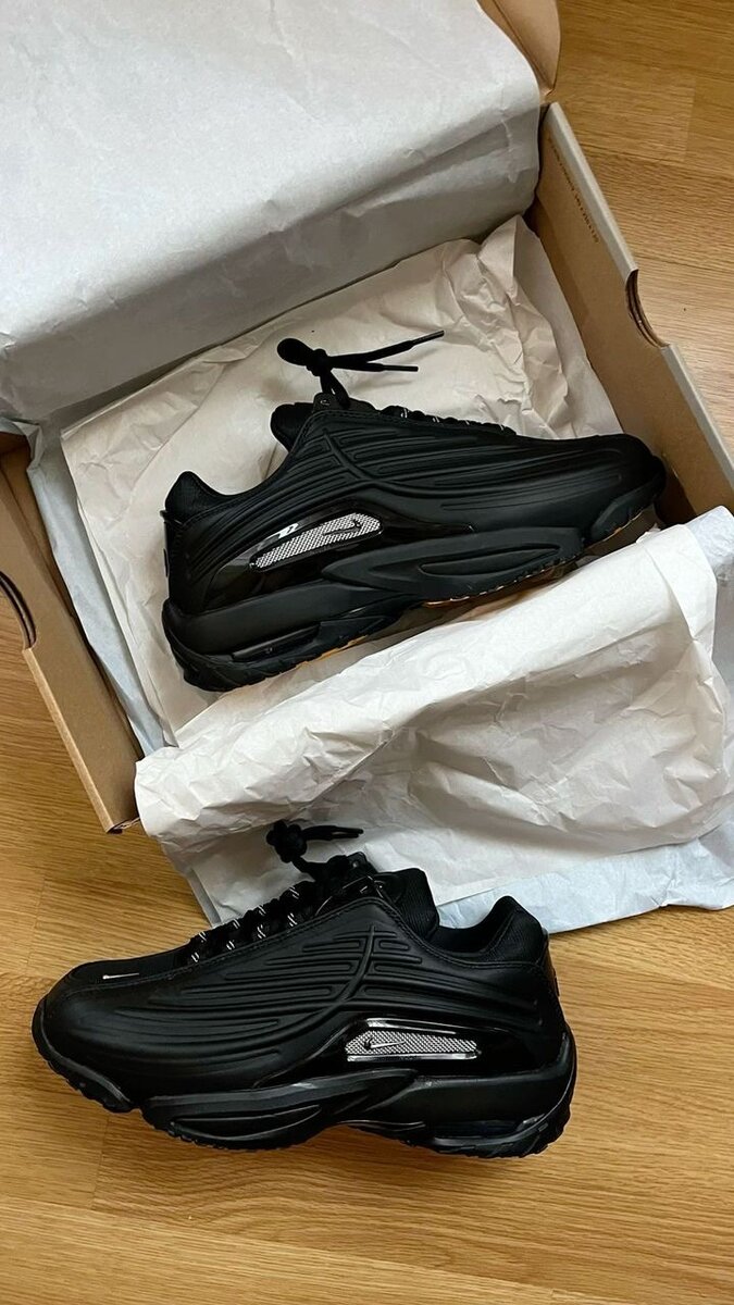 Baskets modernes unisexes