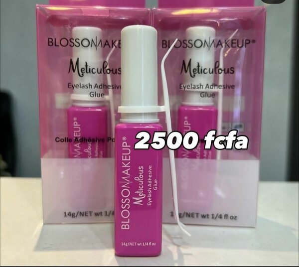 Blossom Eyelash Glue