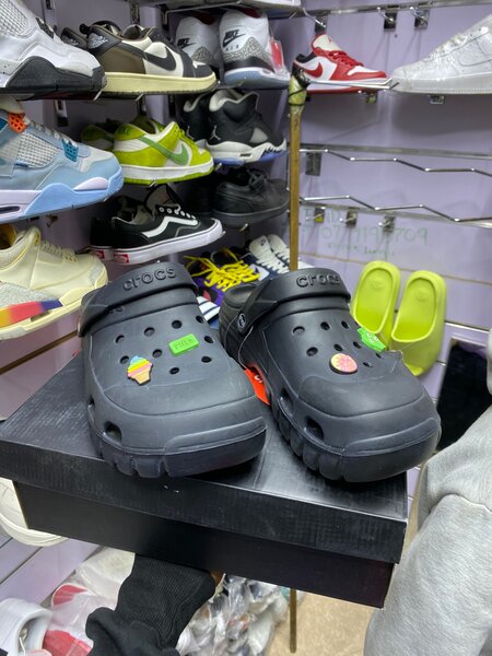 Iconic crocs