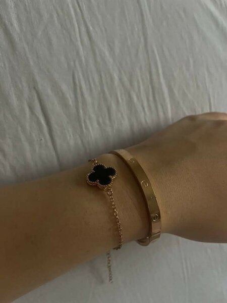 Bracelet élégant trèfle or