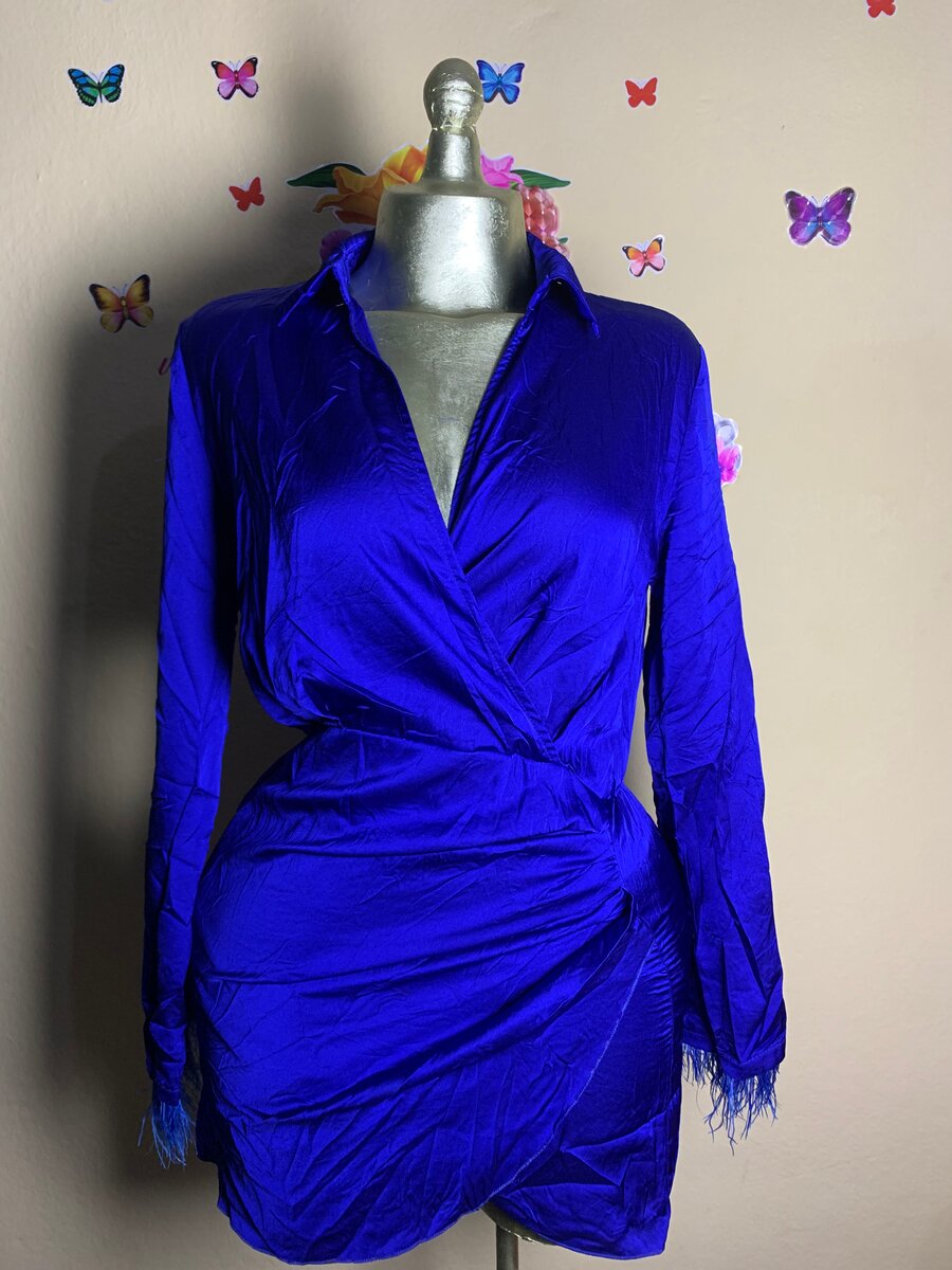 Robe bleue élégante