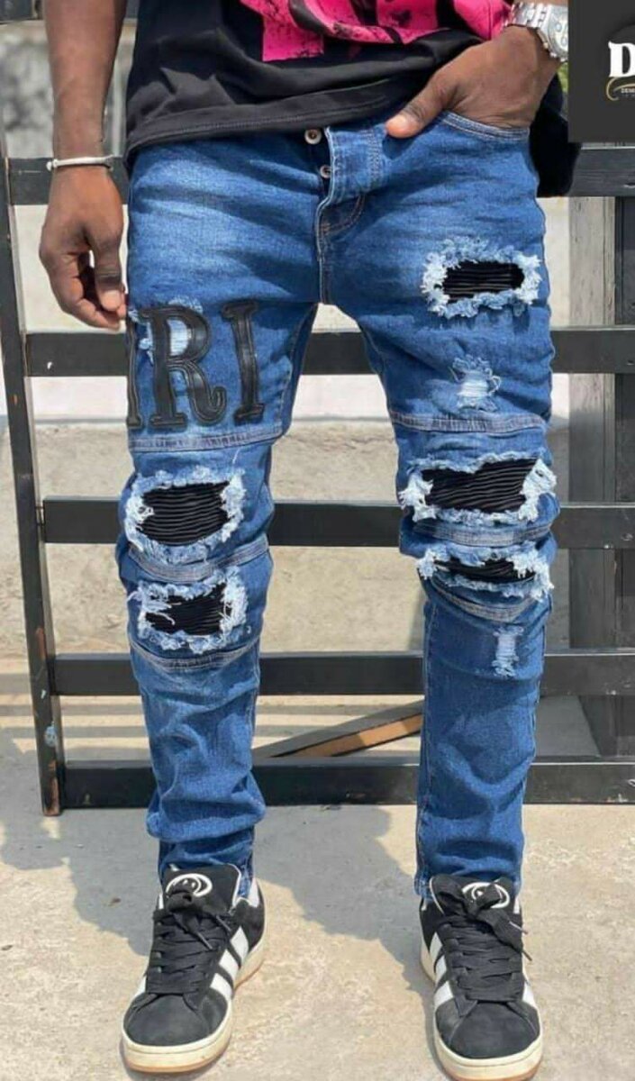 Jeans déchirés pour hommes tendance