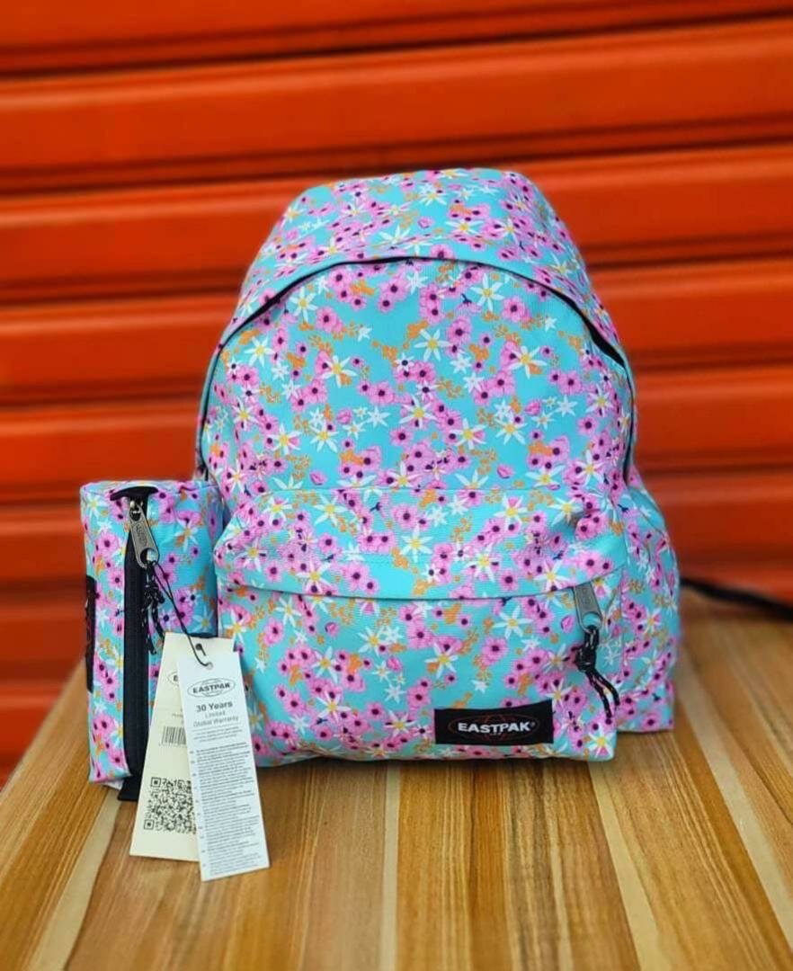 Sac à dos eastpak avec trousse