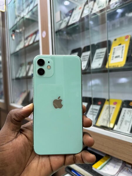 11 simple 64Go tout passe