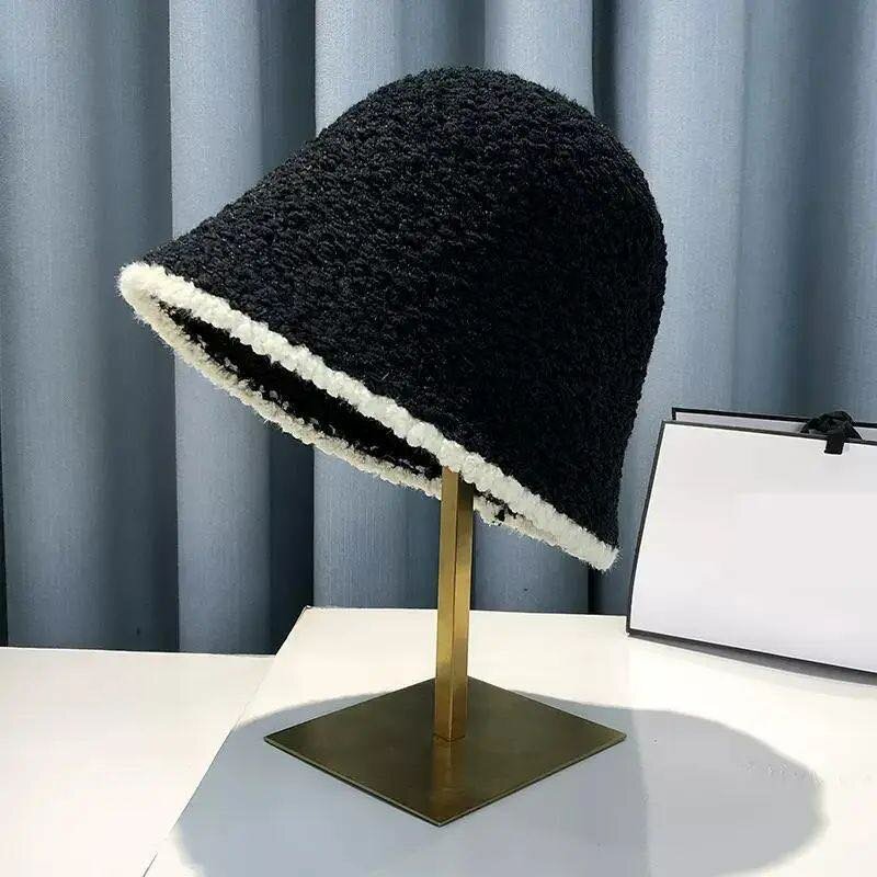 Chapeau cloche en laine