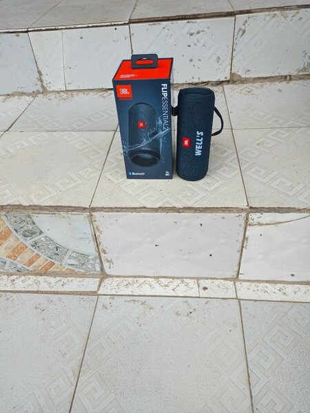 Enceinte Bluetooth JBL Flip Essential 2