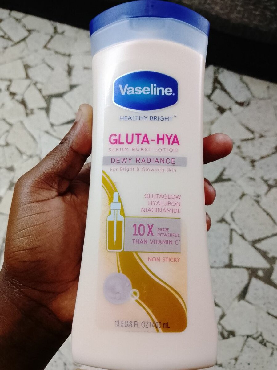 Vaseline GLUTA-HYA lait corps