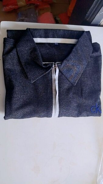 Chemise Zippée Élégante