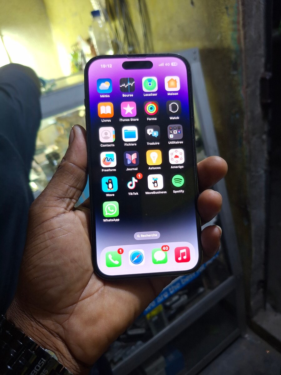 IPHONE 14 PRO 2 PUCES 128GIGA)