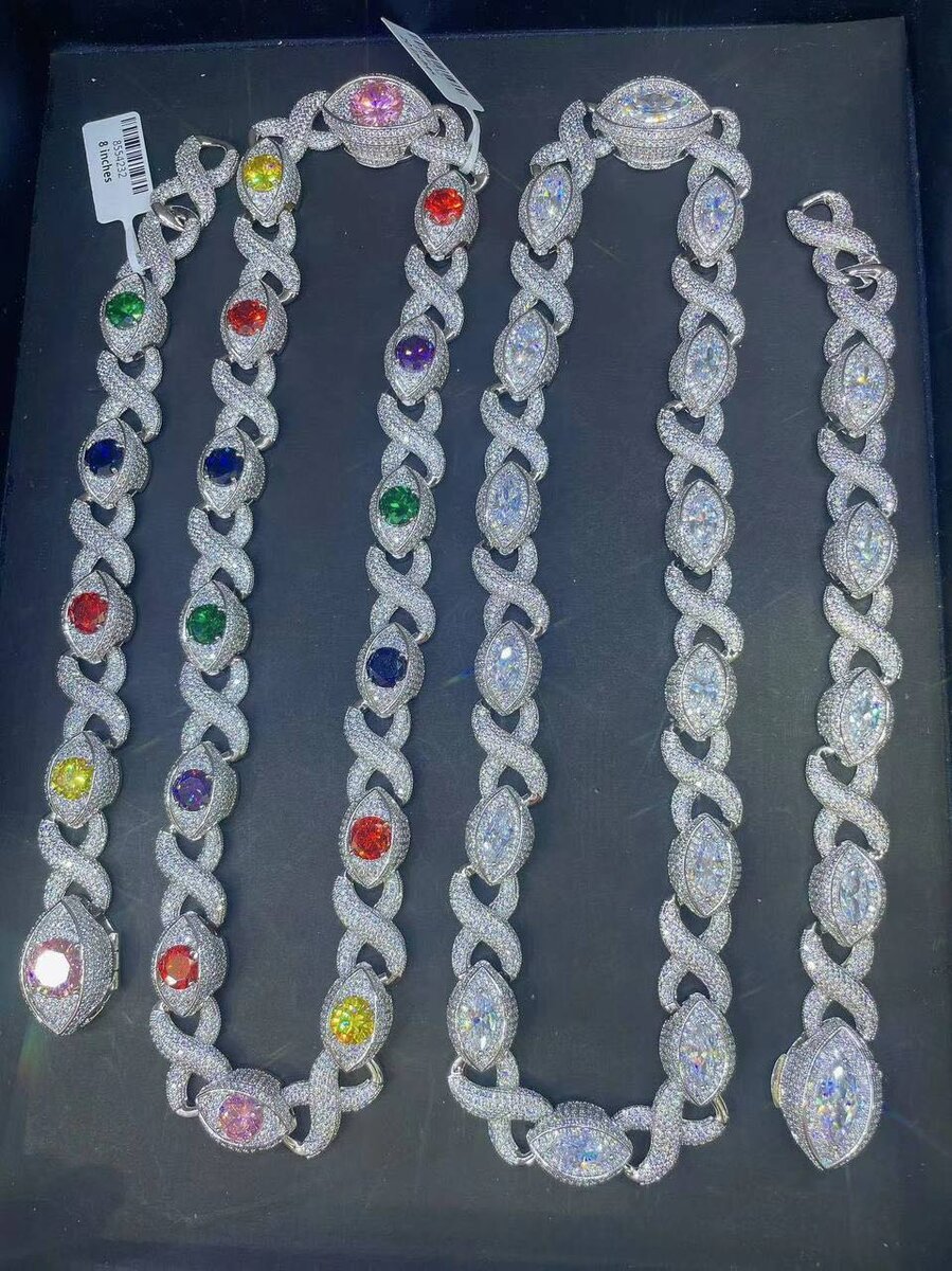 Moissanite Diamond set