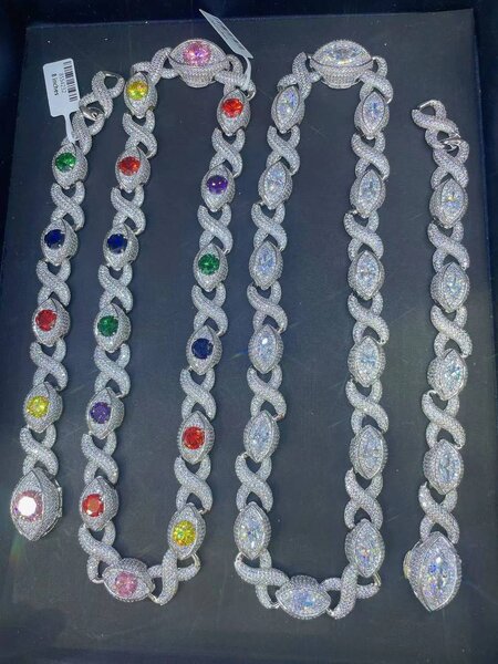 Moissanite Diamond set