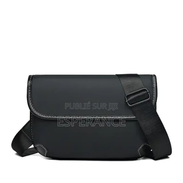 Sacoche noire élégante en cuir