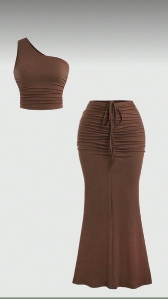 Ensemble élégant top et jupe