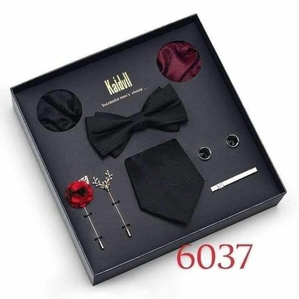 Coffret cravate et nœud papillon