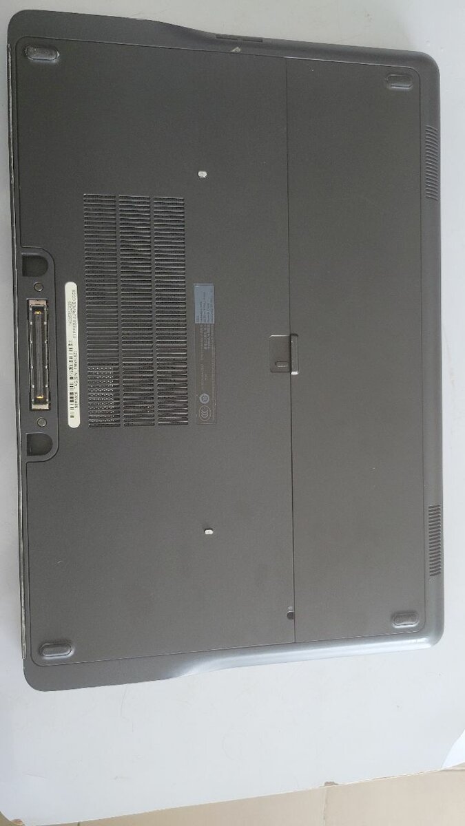 Ordinateur portable Dell Pro