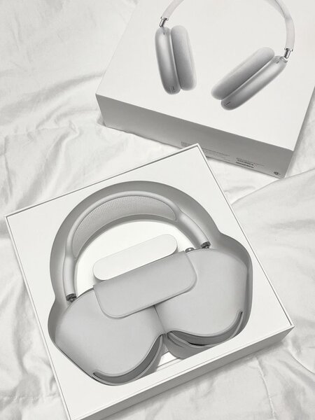 AirPods Max