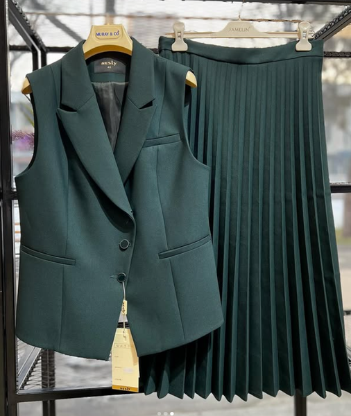 Двойка изумрудная