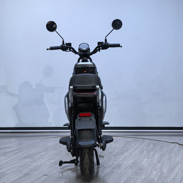 Scooter électrique urbain