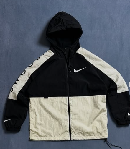 Nike Swoosh New release windbreaker size: M