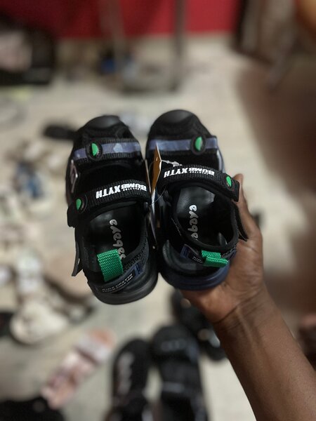 Sandales confortables unisexes