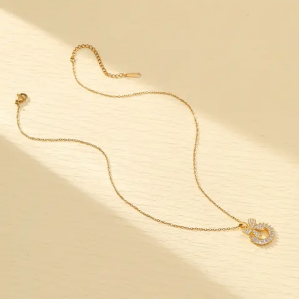 Collier à noeud